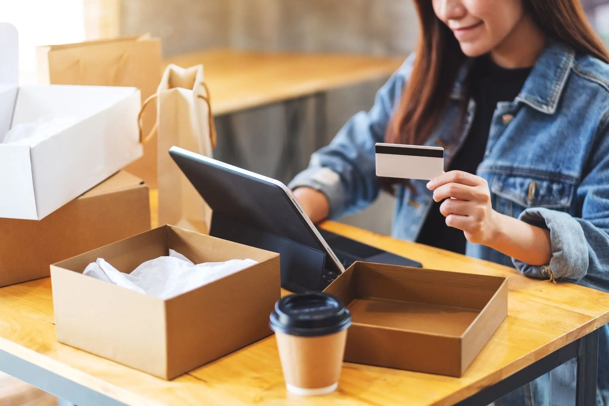 Ejemplo de precio inflado con descuento exagerado durante el Cyber